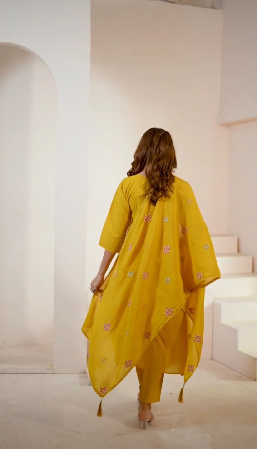 Olive Green Embroidered Kurta Set with Dupatta – Chic Festive Elegance
