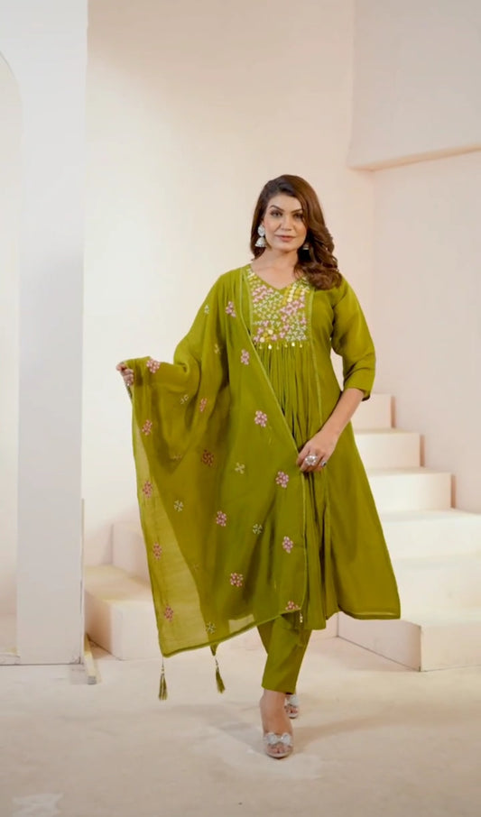 Olive Green Embroidered Kurta Set with Dupatta – Chic Festive Elegance