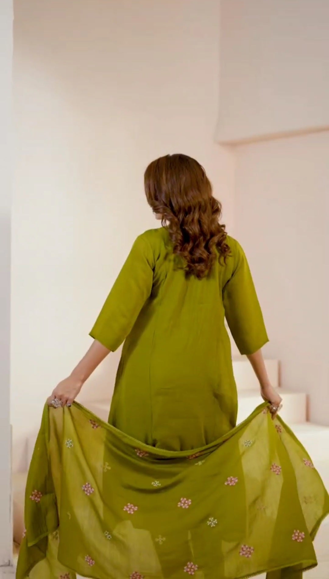 Olive Green Embroidered Kurta Set with Dupatta – Chic Festive Elegance