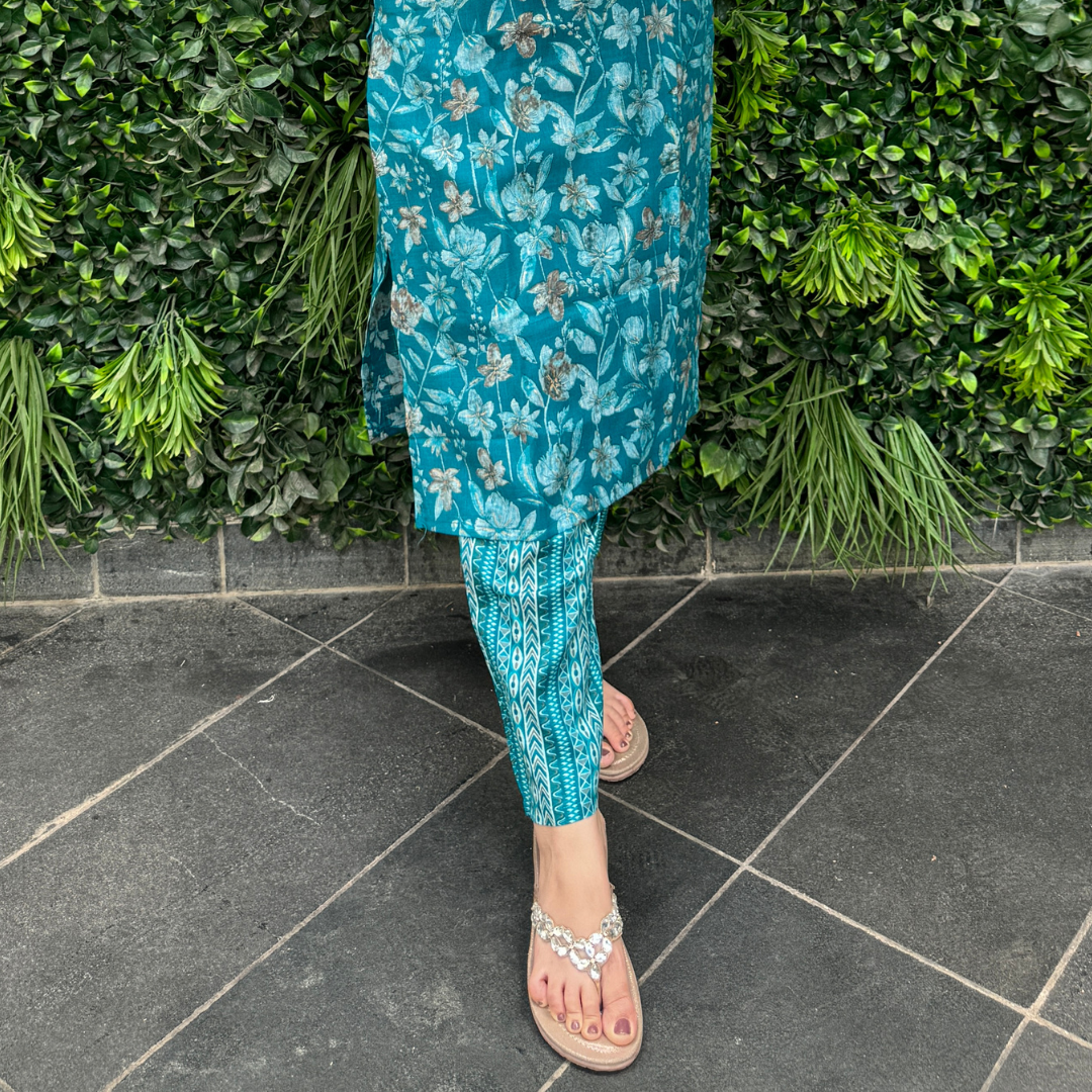 Teal Floral Printed Straight Kurta Set with Pants – Everyday Elegance