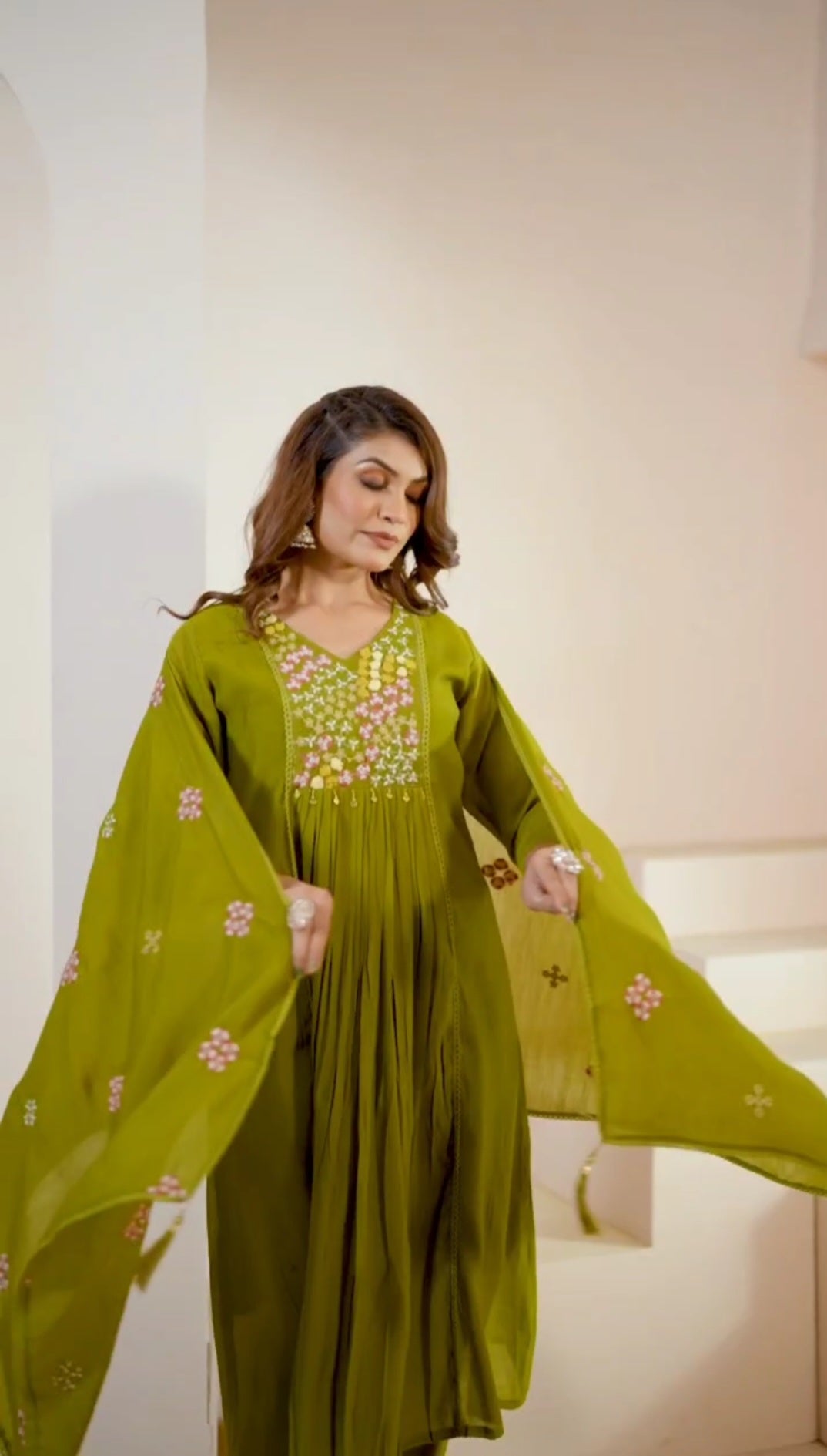 Olive Green Embroidered Kurta Set with Dupatta – Chic Festive Elegance